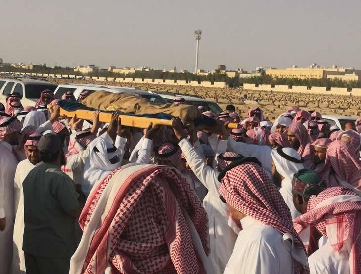 فى مشهد مهيب جموع المسلمين فى وداع القحطانى (2)                                                                                                                                                         