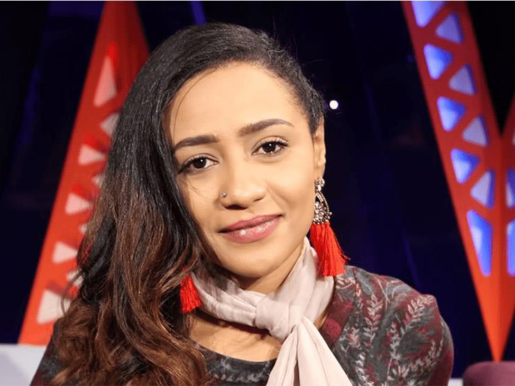 القبض على فنانة بتهمة ارتداء "بنطلون" في السودان.. من هي؟ القبض على فنانة بتهمة ارتداء "بنطلون" في السودان.. من هي؟