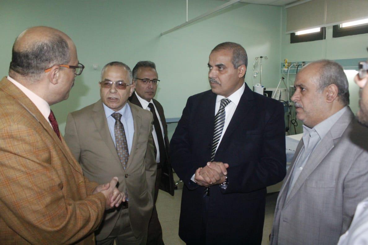 رئيس جامعة الأزهر يتفقد المستشفى التخصصي                                                                                                                                                                