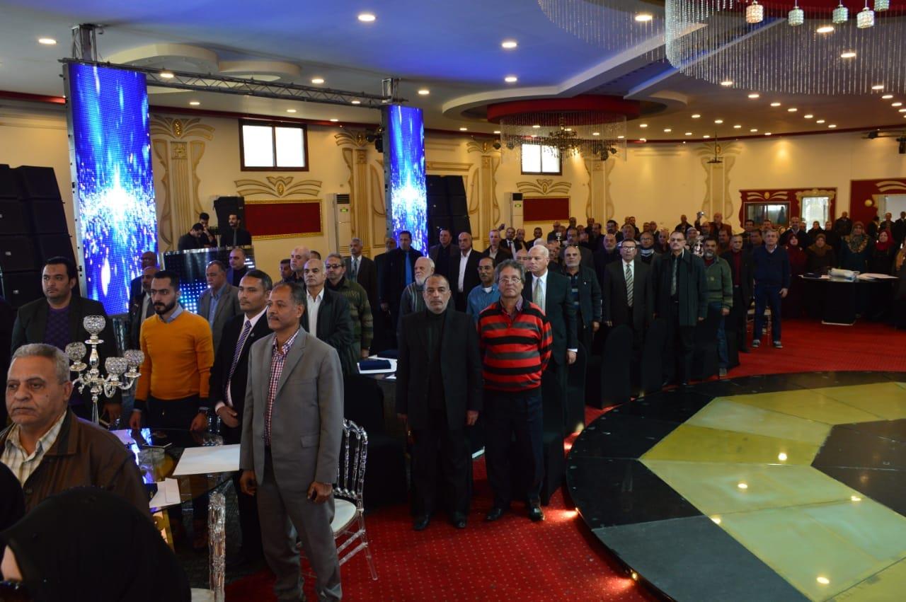 تكريم المعلمين المحالين للمعاش في بورسعيد٤