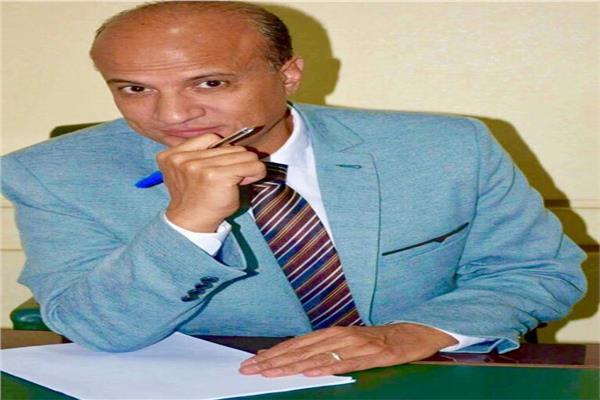 أمين الصندوق بـ"الصحفيين": وفاة الكاتب صلاح منتصر أفقدنا ركنًا أساسيًّا من جيل الروَّاد أمين الصندوق بـ"الصحفيين": وفاة الكاتب صلاح منتصر أفقدنا ركنًا أساسيًّا من جيل الروَّاد