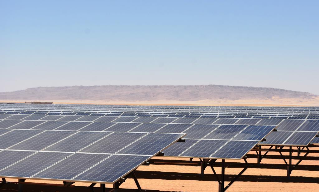 تدشين التشغيل الفعلي لمحطة إنفينتي للطاقة الشمسية (1)                                                                                                                                                   