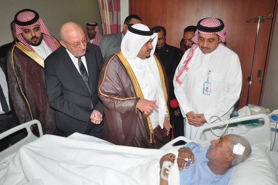 أمير سعودي يزور المصابين المصريين (1)                                                                                                                                                                   
