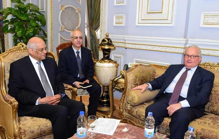 رئيس النواب يستقبل السفير الإيطالي بالقاهرة (1)
