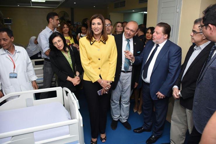 الدكتور رشا عمار مديرة مستشفى أبو الريش المنيرة خلال الافتتاح                                                                                                                                           