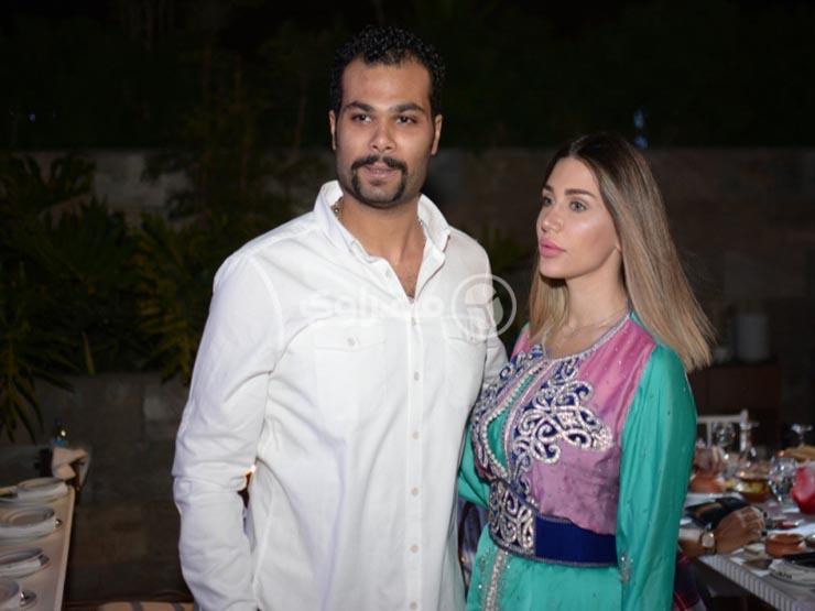 احمد عبدالله محمود وزوجته                                                                                                                                                                               