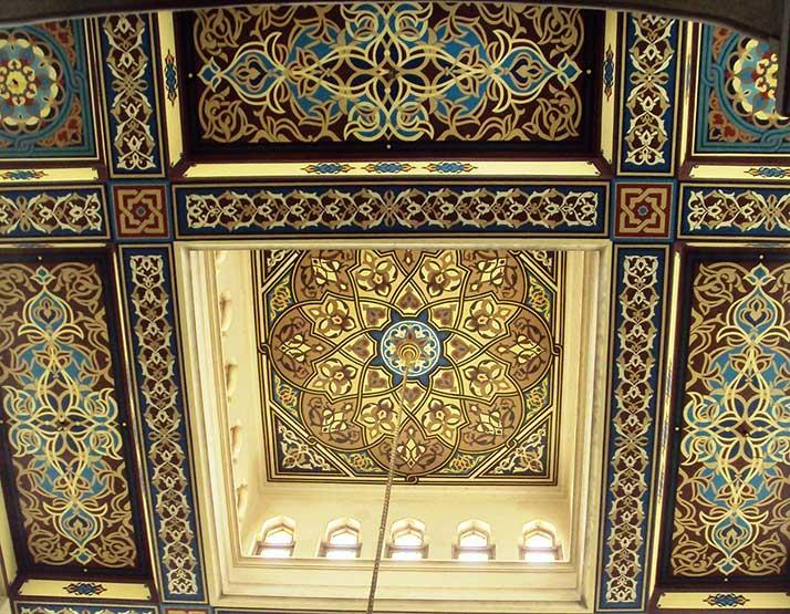 زخرفة السقف بمسجد السيدة زينب بالقاهرة                                                                                                                                                                  