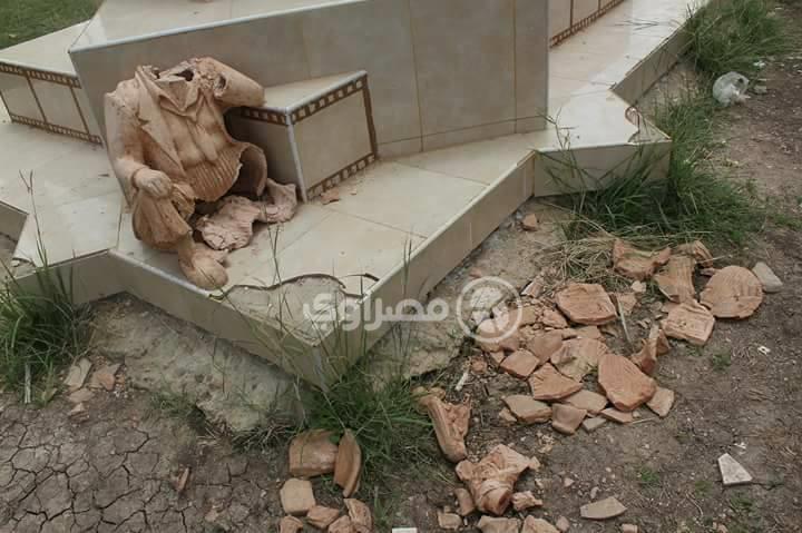  تكسير تماثيل جامعة المنيا (1)                                                                                                                                                                          