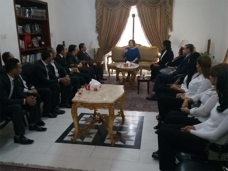 لقاء سفيرة مصر بالبحرين مع فرقة رضا (1)                                                                                                                                                                 