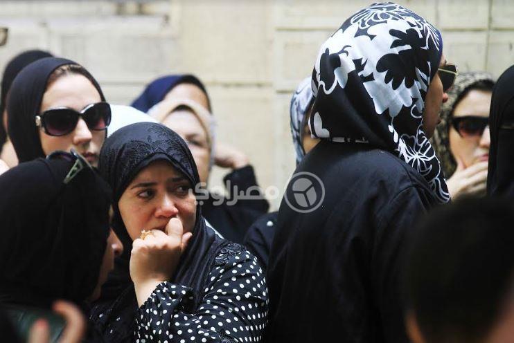النساء في جنازة الفنان محمد شرف                                                                                                                                                                         