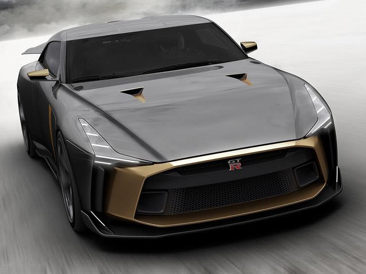 نيسان  GT-R                                                                                                                                                                                             