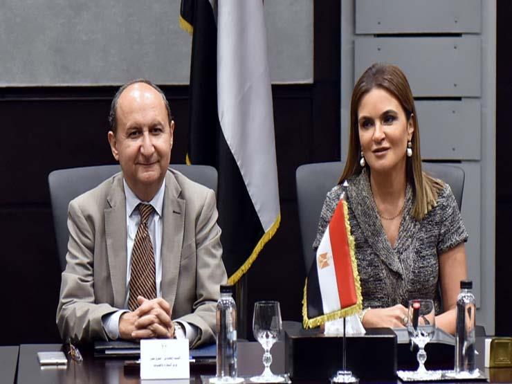 وزيرا التعاون الدولي والتجارة المصري والتونسي  (1)                                                                                                                                                      