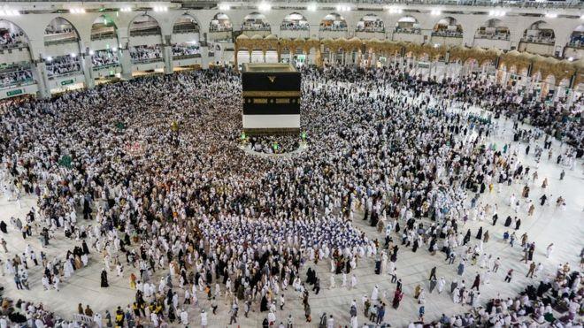 هل يجوز أداء فريضة الحج عن ذوي الهمم؟.. تعرف على رد المفتي هل يجوز أداء فريضة الحج عن ذوي الهمم؟.. تعرف على رد المفتي