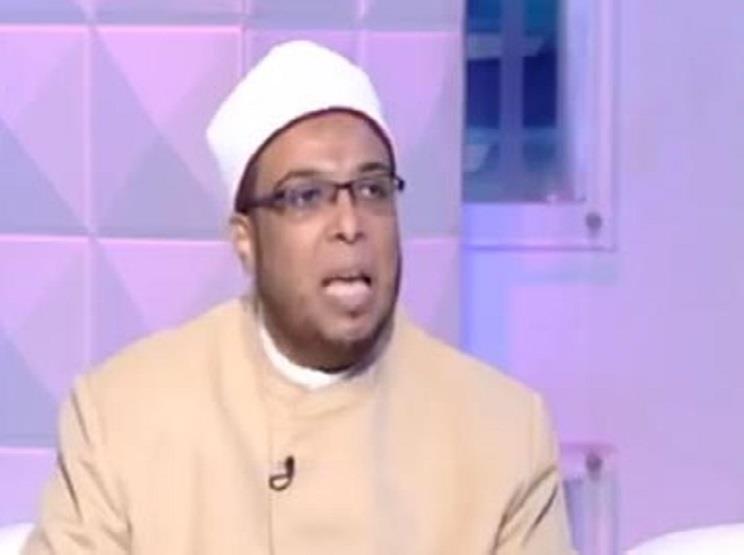 بالفيديو| داعية: من يرفض العفو عن الناس يقع عليه الإثم ولو كان غير مخطئ بالفيديو| داعية: من يرفض العفو عن الناس يقع عليه الإثم ولو كان غير مخطئ
