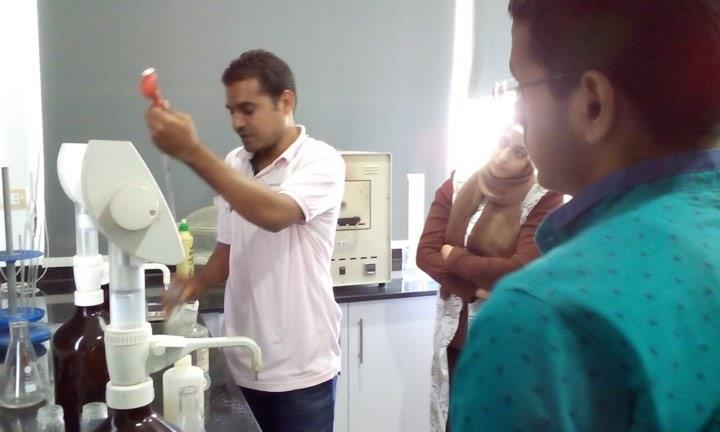 تدريب طلاب العلوم في محطات مياه الأقصر لتنمية مهاراتهم عمليا ‫(1)‬ ‫‬                                                                                                                                   