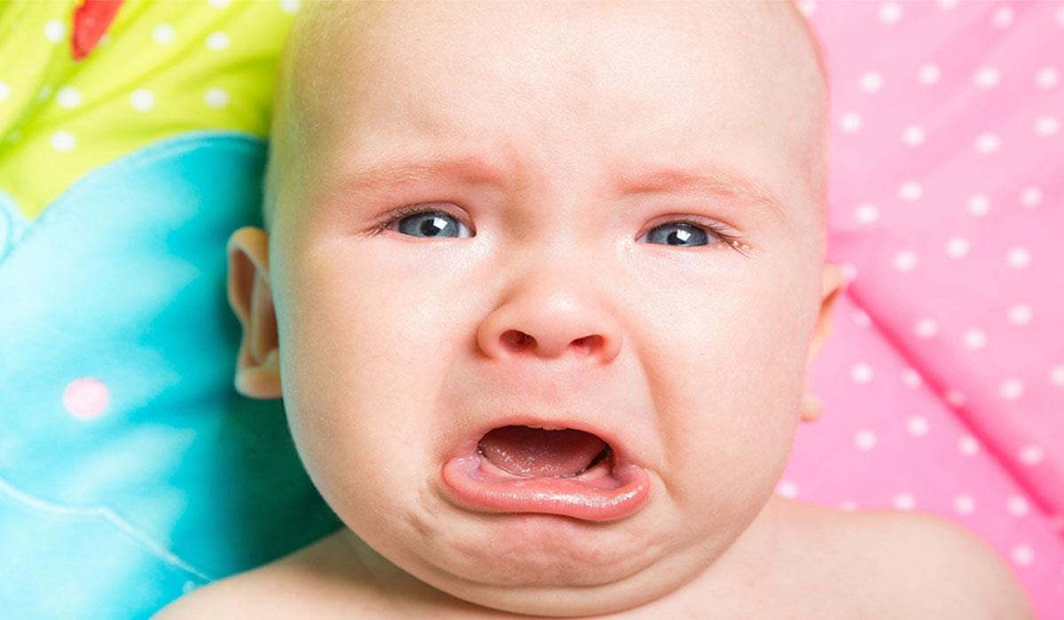 قاس وثائقي مختلط  علامات تدل على أن بكاء طفلك غير طبيعي.. انتبهي لها | مصراوى