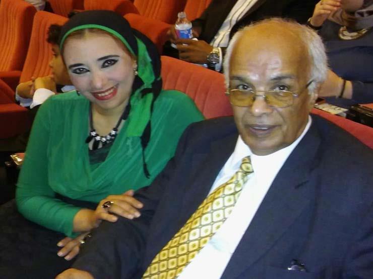 الكاتب محمود الطوخي وزوجته د.غادة                                                                                                                                                                       