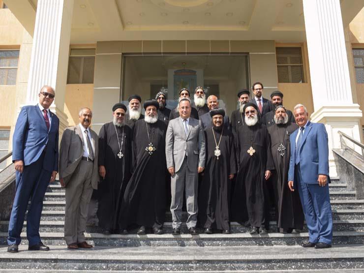 محافظ الإسكندرية ورؤساء الكنائس (2)                                                                                                                                                                     
