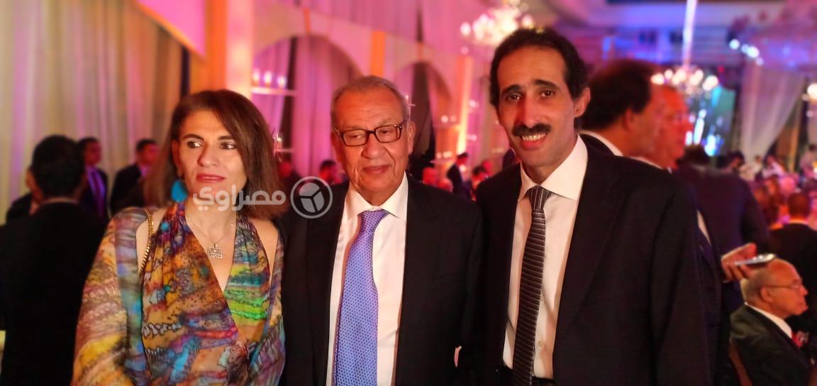 الإعلامي مجدي الجلاد ووزراء في حفل زفاف نجل طارق عامر                                                                                                                                                   