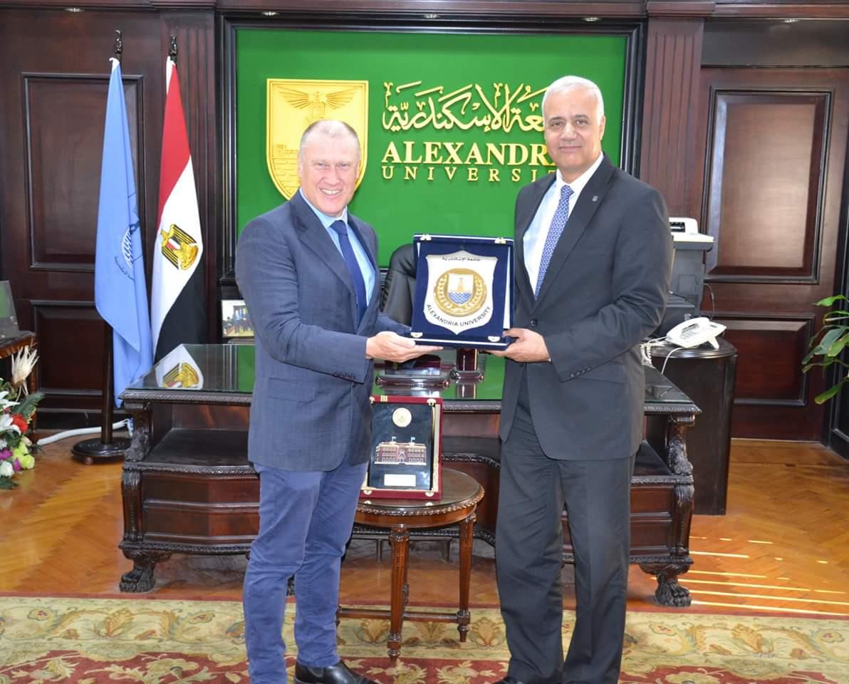 السفير الاسترالي يزور جامعة الإسكندرية