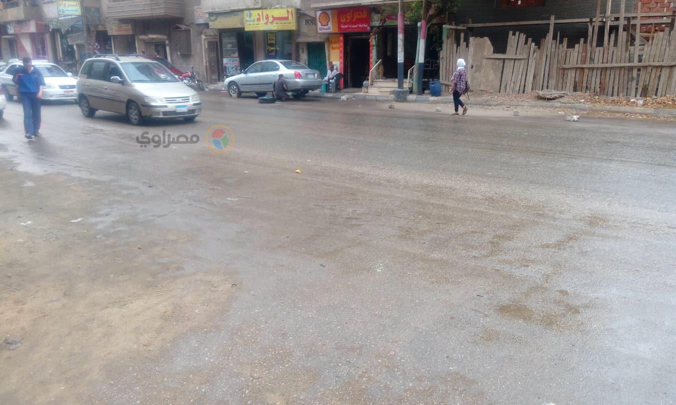 سقوط أمطار في شوارع المني