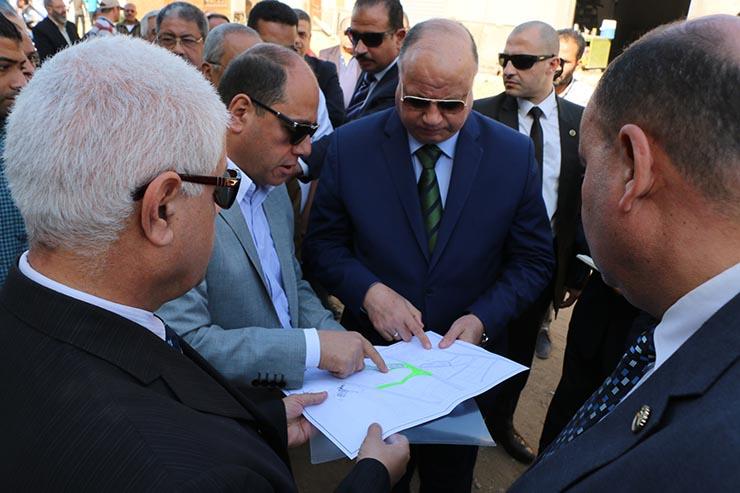 محافظ القاهرة يتفقد إنشاءات سوق التونسي الجديد 