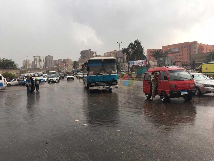 جانب من سقوط الأمطار في الفترة الماضية