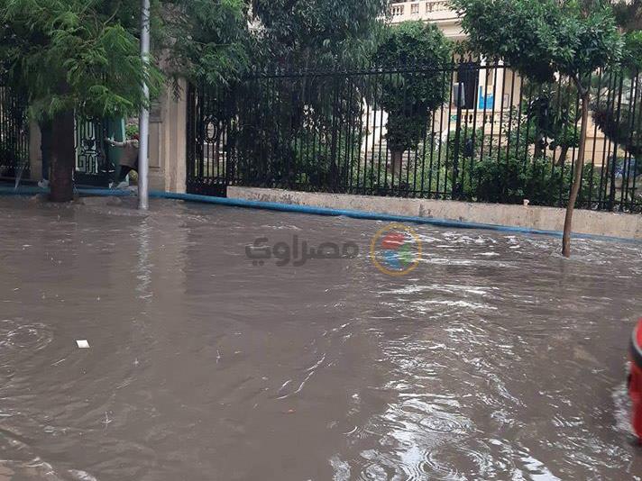 الأمطار تغرق شوارع بالإسكندرية
