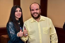 محمد عبد الرحمن وزوجته