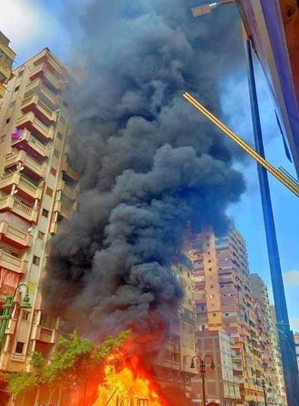 حريق بكشك مواد بترولية بالاسكندرية