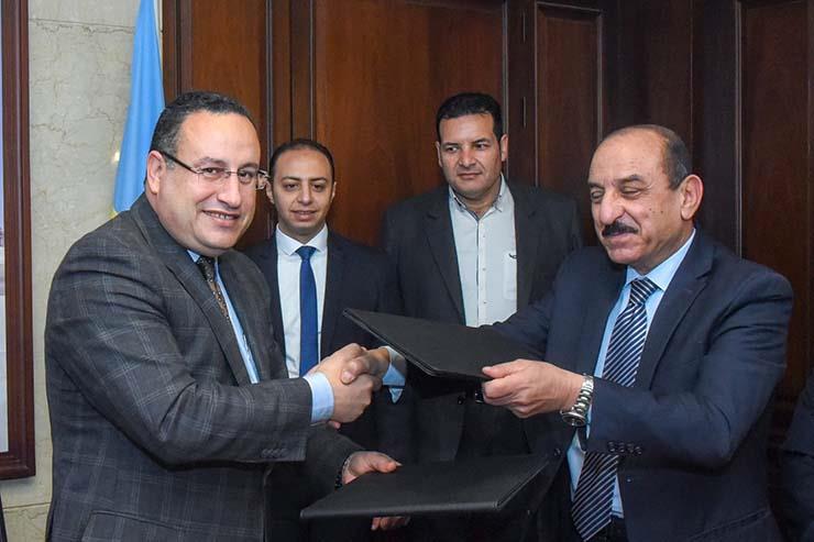 محافظ الإسكندرية ومدير بنك التنمية الصناعية يوقعان البرتوكول (2)