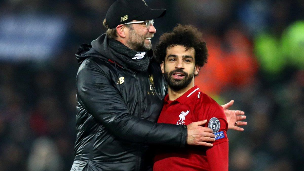 كلوب: على الجماهير الاحتفال بتجديد عقد "الأسطورة" صلاح كلوب: على الجماهير الاحتفال بتجديد عقد "الأسطورة" صلاح