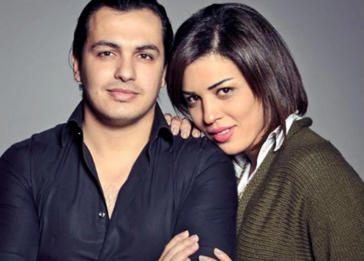 أحمد إبراهيم مع زوجته الأولى