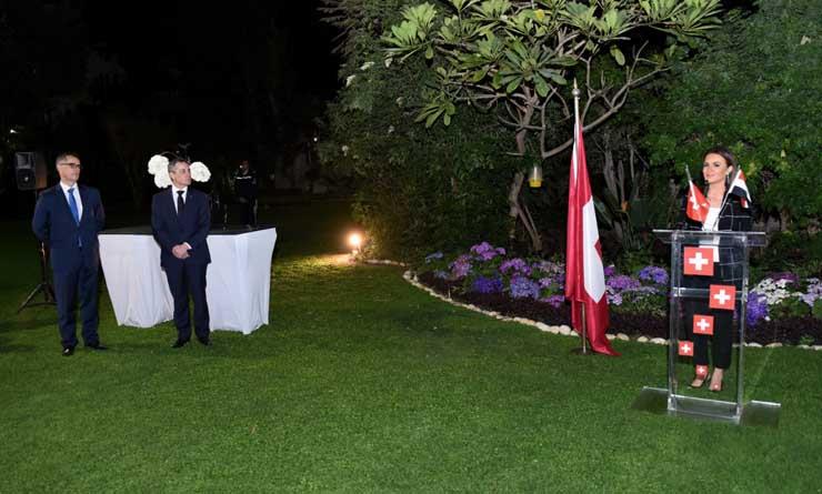 وزيرة الاستثمار ووزير الخارجية السويسري خلال احتفالية بسفارة سويسرا في القاهرة (1)