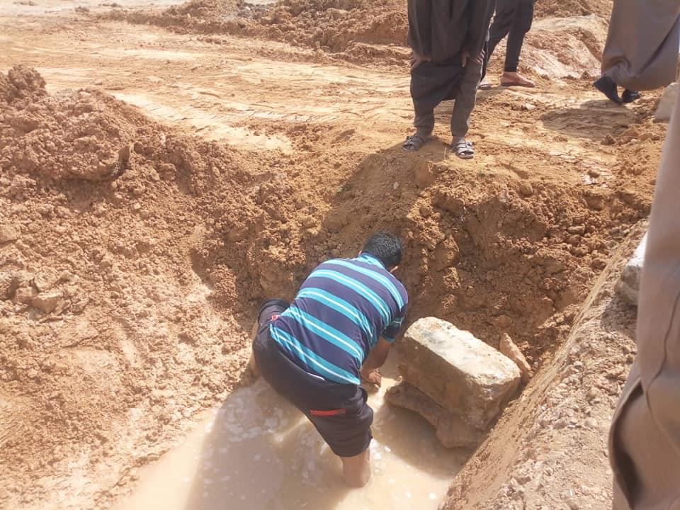 رفع المياه الجوفية من مجمع مدارس ببرج العرب لخطورتها على المنشآت (1)