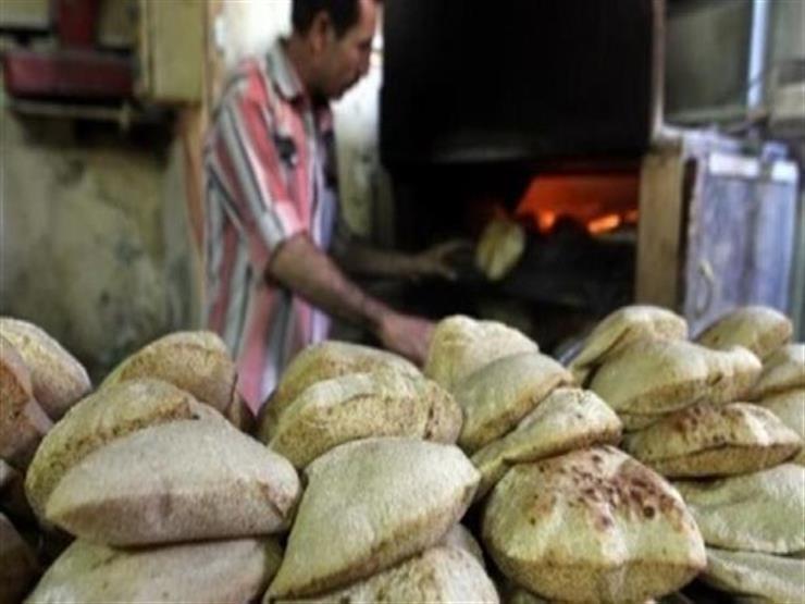 بـ358 بطاقة تموينية.. كشف حيلة صاحب مخبز لسرقة الدعم في أطفيح بـ358 بطاقة تموينية.. كشف حيلة صاحب مخبز لسرقة الدعم في أطفيح