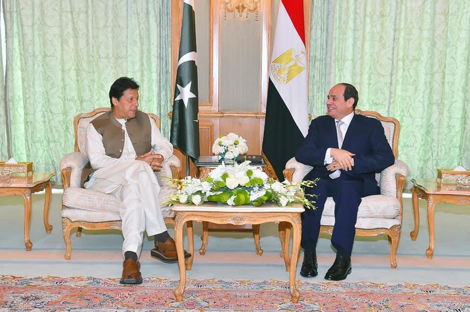 لقاء الرئيس السيسي ورئيس وزراء باكستان (1)