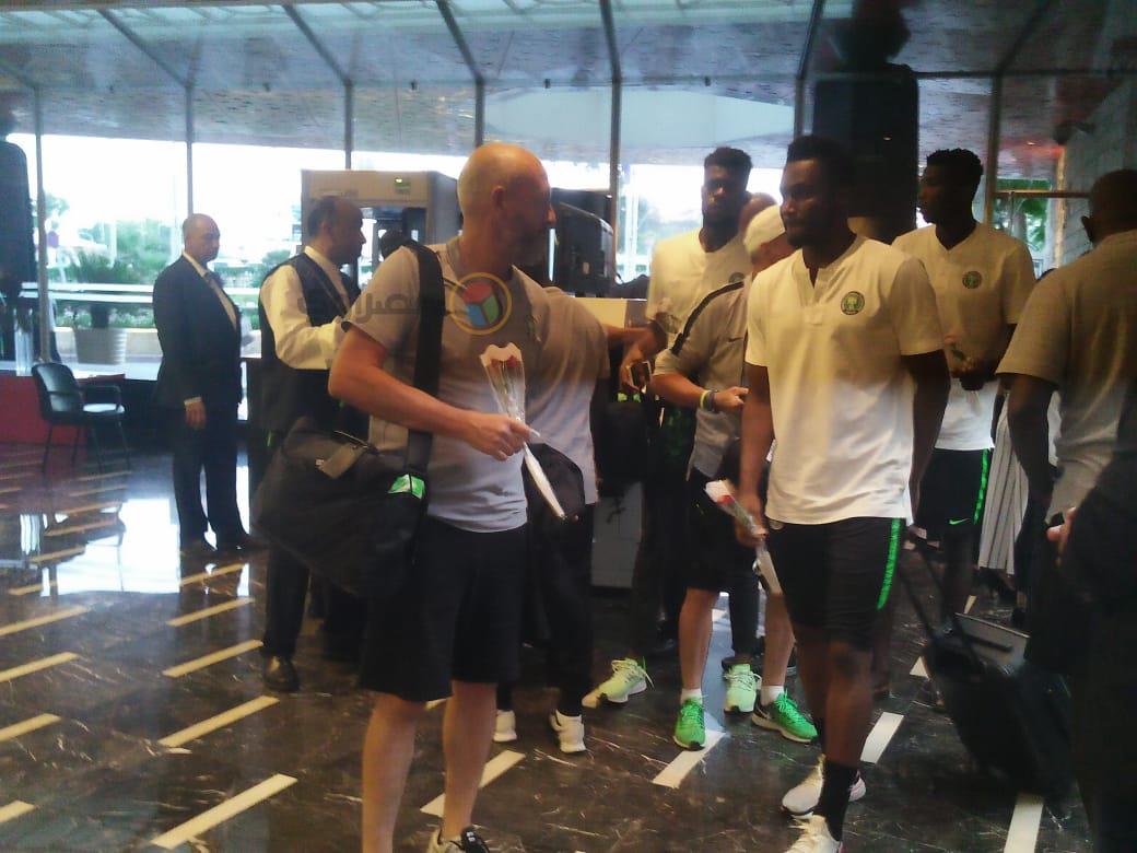 وصول منتخب نيجيريا الإسكندرية لخوض مباريات كأس الأمم الإفريقية (1)