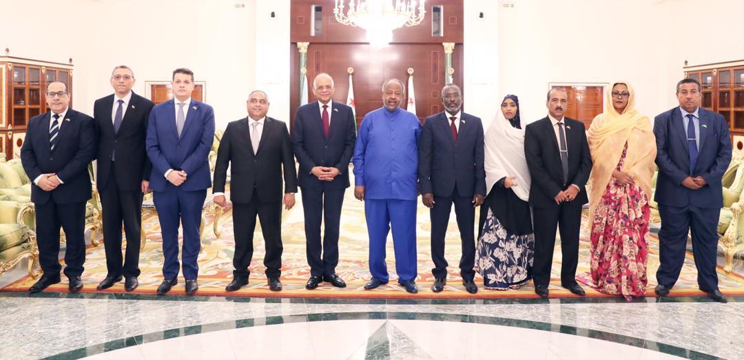 رئيس جيبوتي يستقبل علي عبدالعال (1)
