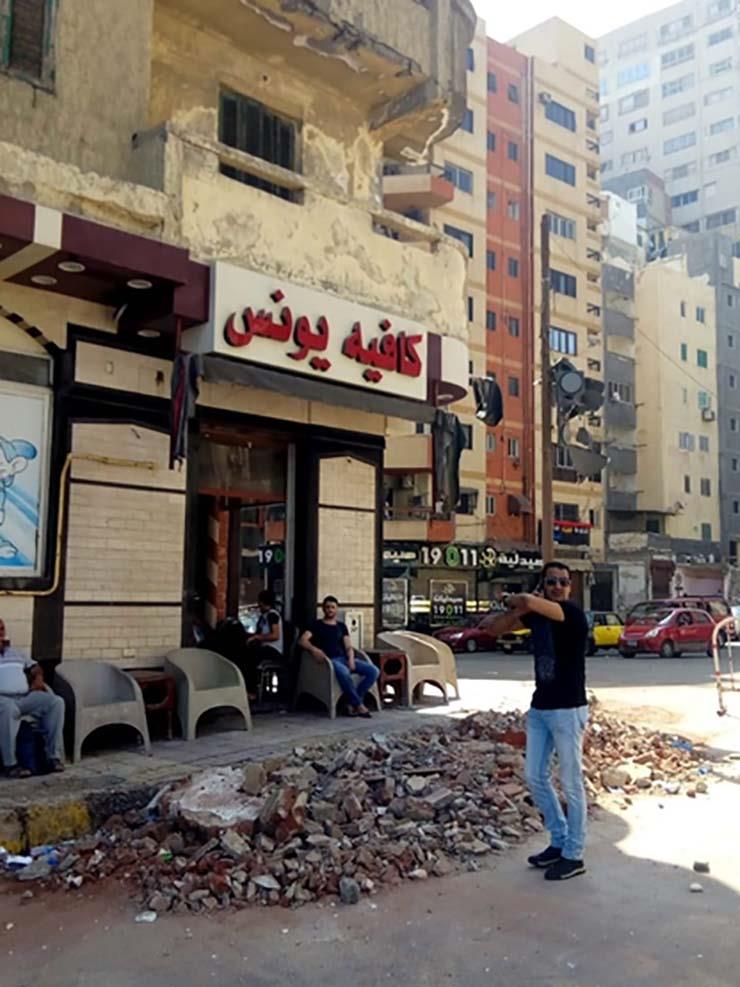 انهيار شرفة عقار في الإسكندرية (3)