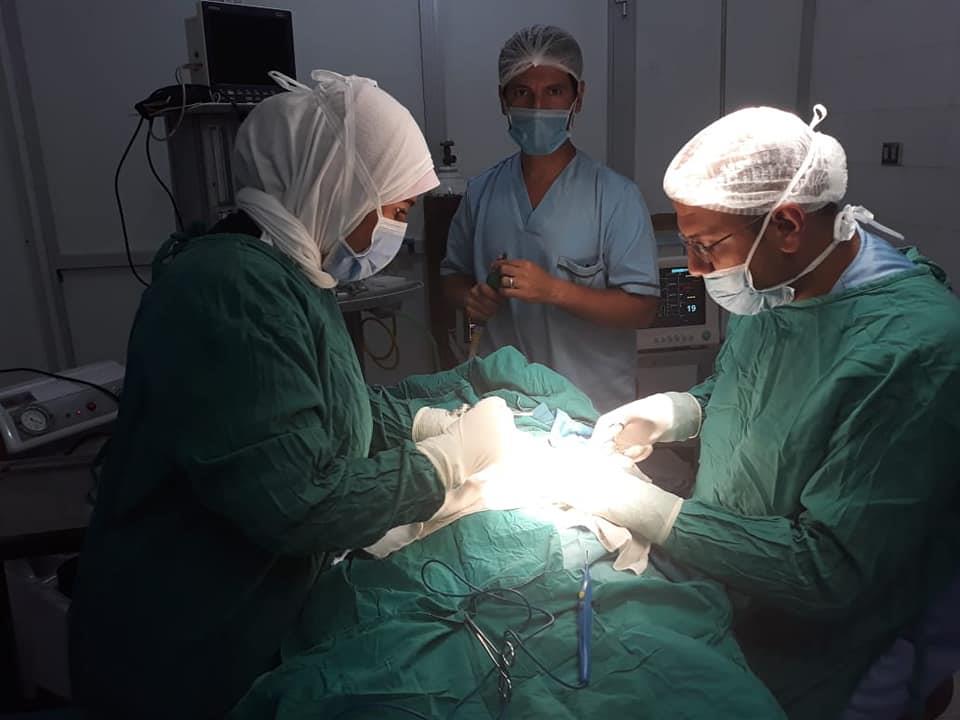 جراحة عاجلة بالقولون لإنقاذ رضيعة عمرها يومين بمستشفى برج العرب (1)