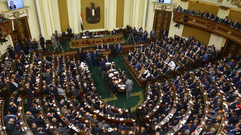 "إلغاء الحبس".. "النواب" يوافق نهائيًا على قانون الجمعيات الأهلية "إلغاء الحبس".. "النواب" يوافق نهائيًا على قانون الجمعيات الأهلية