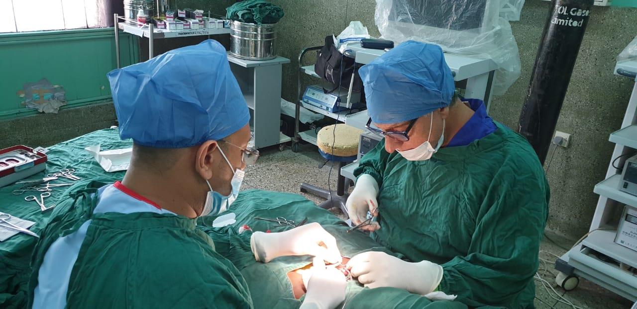 جراحات الفريق الطبي المصري لأطفال تنزانيا (1)