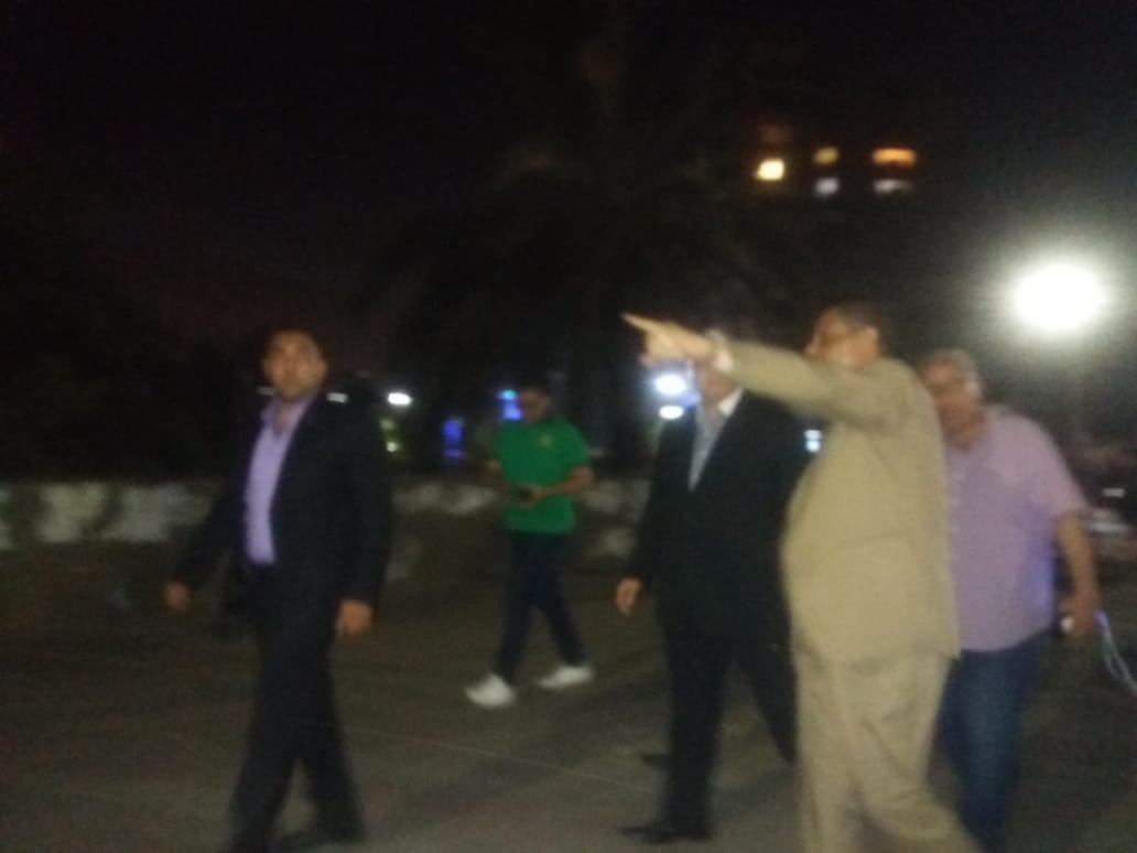 وصول محافظ القاهرة لموقع انفجار المنيل (1)