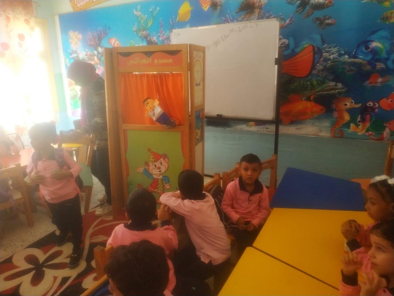 احدي قاعات راض الاطفال بمدرسة الجناين الابتدائية 