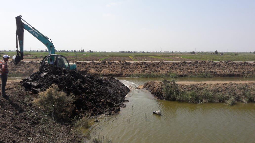 إزالة المزارع السمكية المخالفة جنوب بورسعيد٢