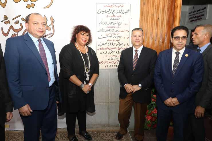 افتتاح أول منفذ بيع دائم للهيئة المصرية العامة للكتاب ببني سويف (1)