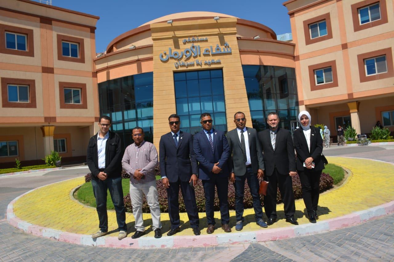 زيارة قيادات مركز تحيا مصر لعلاج فيروس سي (1)