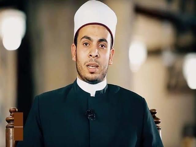 #بث_الأزهر_مصراوي.. هل تطيع المرأة زوجها لو طالبها بخلع النقاب؟ #بث_الأزهر_مصراوي.. هل تطيع المرأة زوجها لو طالبها بخلع النقاب؟