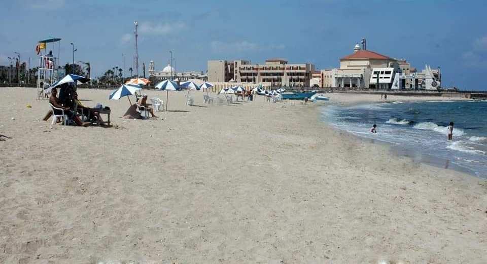 شاطئ رأس التين في الإسكندرية